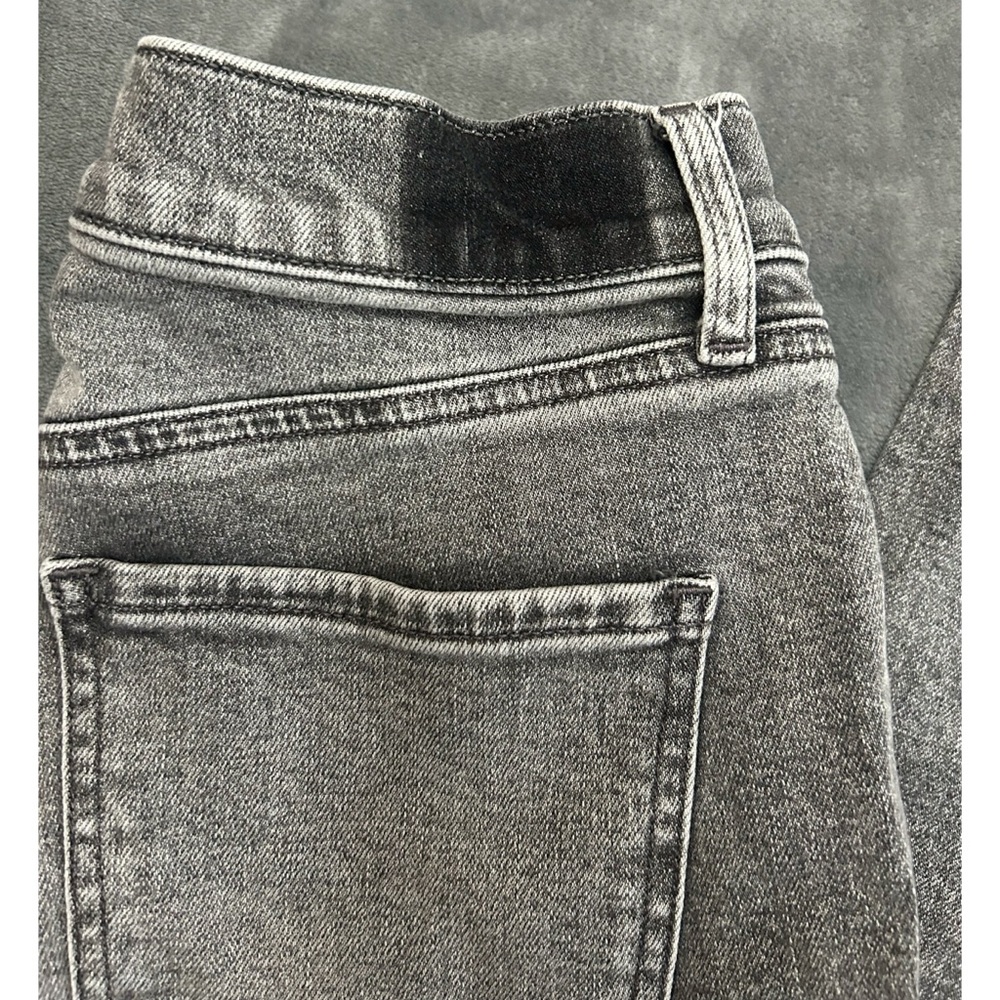 🩶 Express Embellished Mom Jeans - Picture 6 of 9
